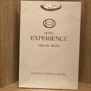Hotel Experience pap&iacute;rt&aacute;ska